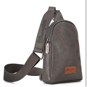 Wrangler sling bag